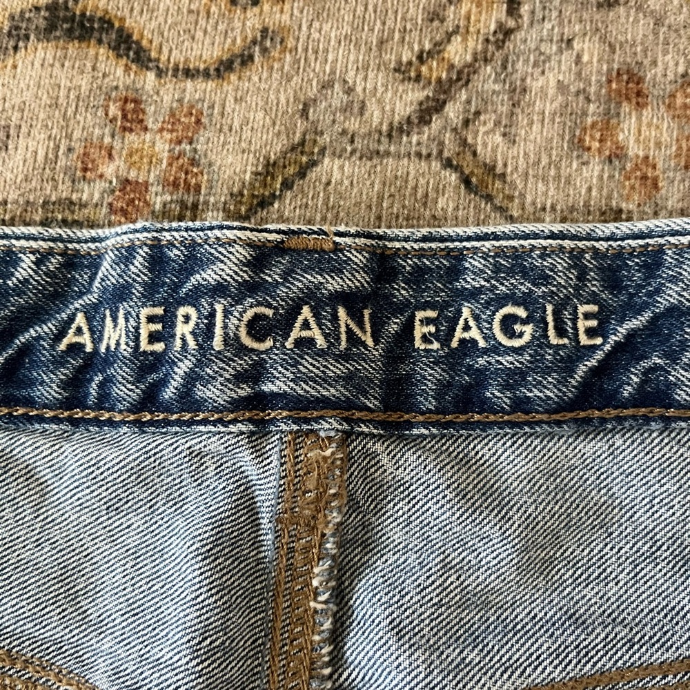 American Eagle Outfitters Blue Flare Jeans - Picture 4 of 8